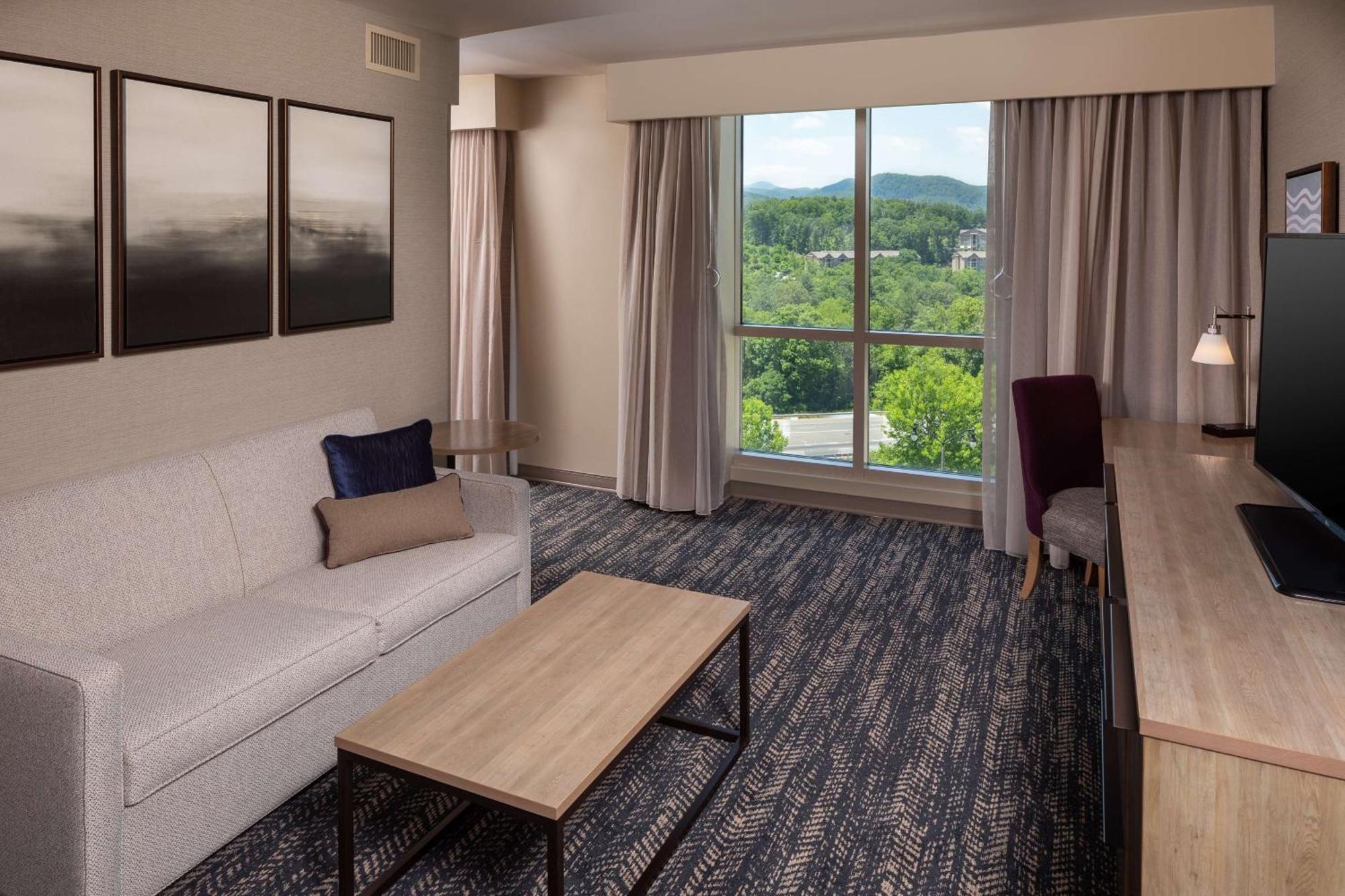Hilton Asheville Biltmore Park Exterior foto